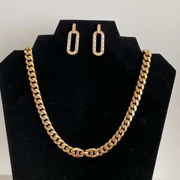 Chunky Gold and Rhinestone Necklace and Pierced Earring Set - Picture 5 of 7